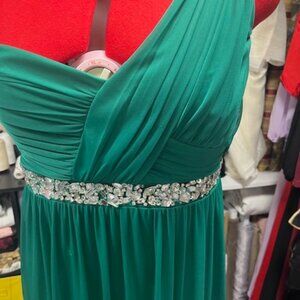 City Triangles Formal Gown Size 13